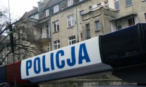TRAGICZNY POŻAR MIESZKANIA NIE ŻYJE JEDNA OSOBA