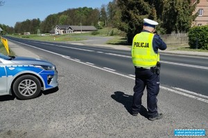 PRZED NAMI DŁUGI WEEKEND - BĄDŹMY BEZPIECZNI NA DROGACH