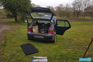 zabezpieczony pojazd VW Golf