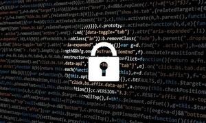 Czas promocji i wyprzedaży. Uwaga na cyberoszustów!