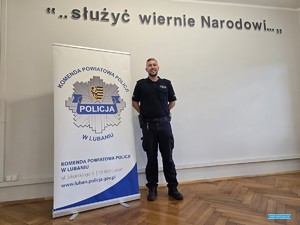 BEZPIECZNA DZIELNICA- WIELKIE UZNANIE- STARSZY SIERŻANT JAKUB WOŹNIAK  W CZOŁÓWCE PLEBISCYTU „SUPERDZIELNICOWY 2025”.