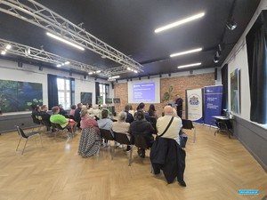 DEBATA O BEZPIECZEŃSTWIE SENIORÓW- JAK NIE DAĆ SIĘ OSZUSTOM I JAK RATOWAĆ ŻYCIE