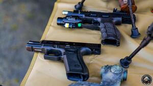 KOBIETY NA CELOWNIKU- SZKOLENIE STRZELECKIE DLA LUBAŃSKICH FUNKCJONARIUSZEK