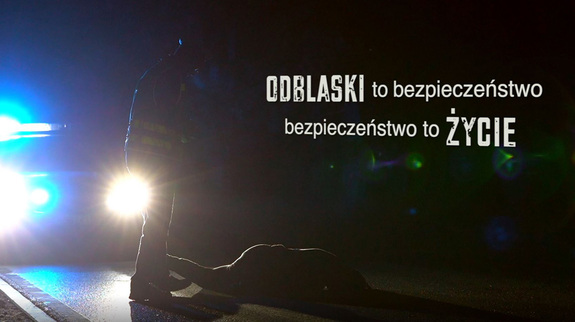 Stosujmy odblaski! One naprawdę mogą uratować nam życie