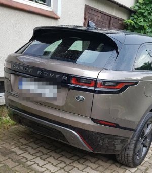 Zdjęcie przedstawia pojazd marki Land Rover Range Rover Velar ( rok produkcji 2019).